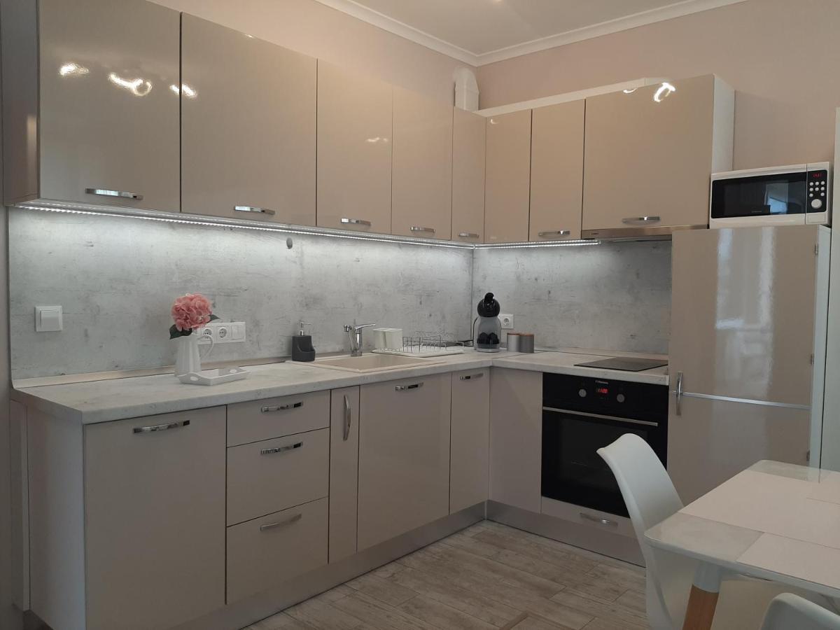 Wave Apartment Burgas Stad Buitenkant foto